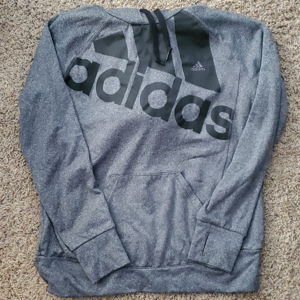 Adidas Sweatshirt